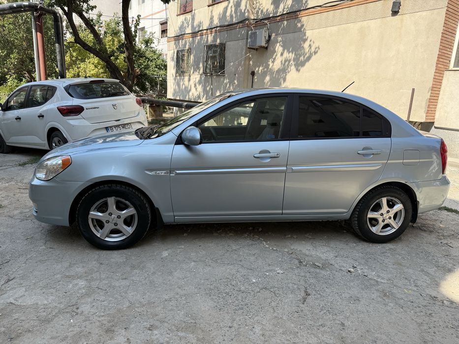 Hyundai accent benzina stare excelenta