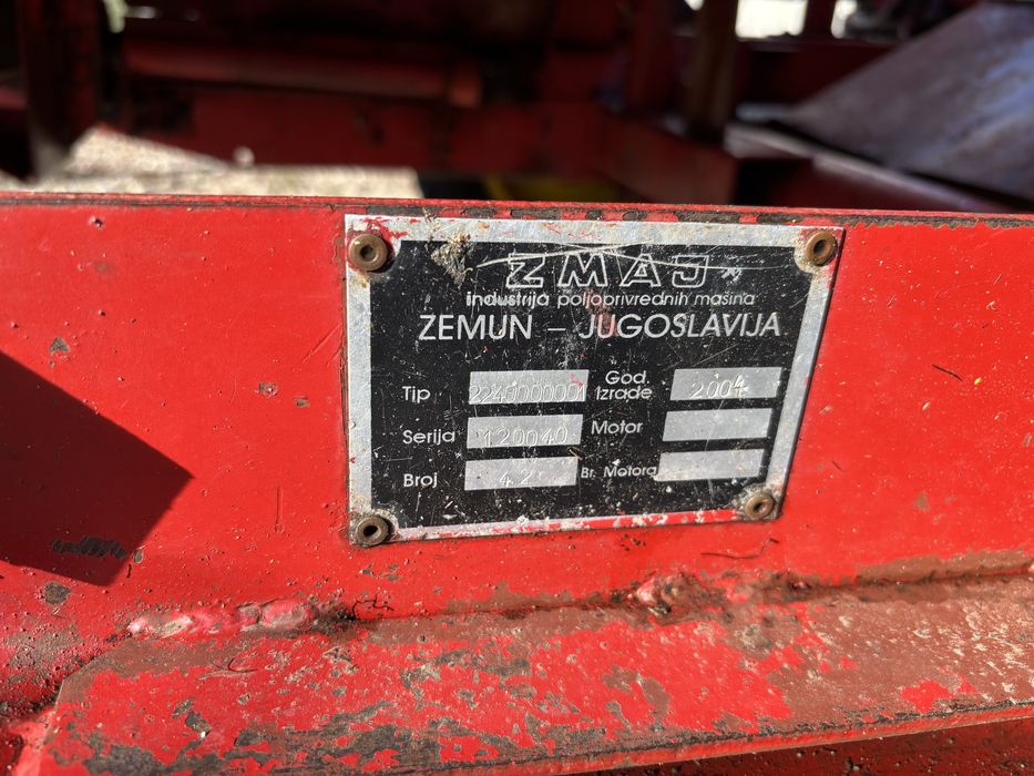 Culegatoare porumb zmaj 224