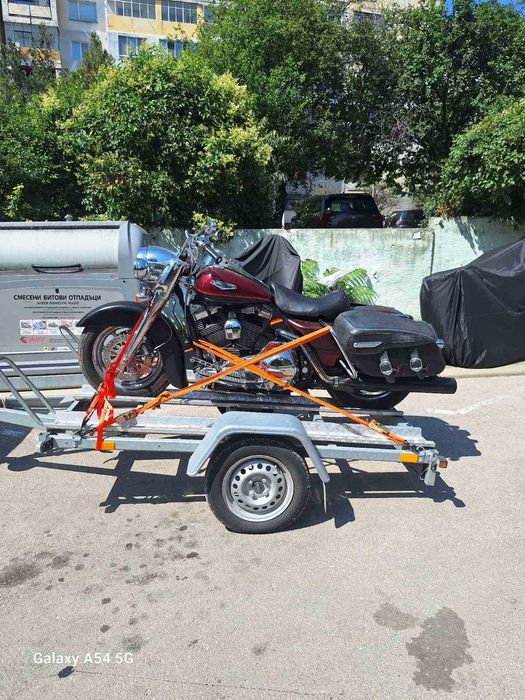 Превоз на мотори с колесар