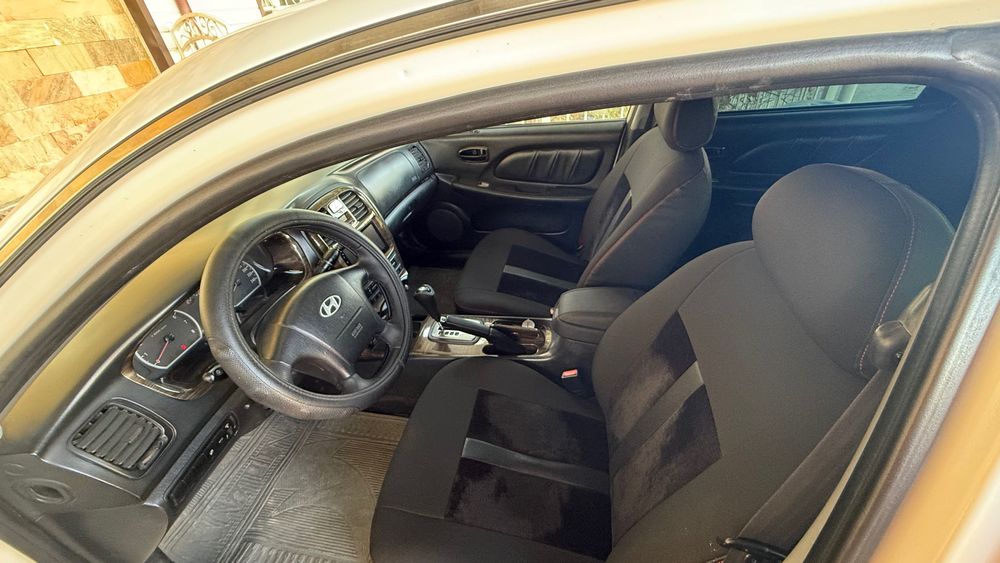 Hyundai 2003 года