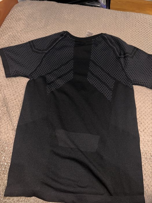 Gymshark Onyx v2