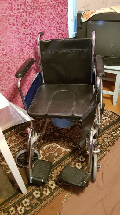 Кресло инвалидное новое