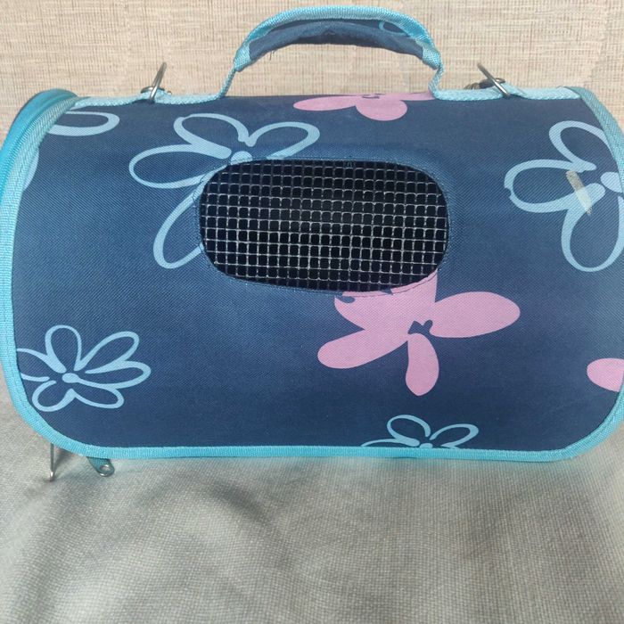 Транспортна чанта за коте или малко куче. Нова, ПОДАРЯВАМ!