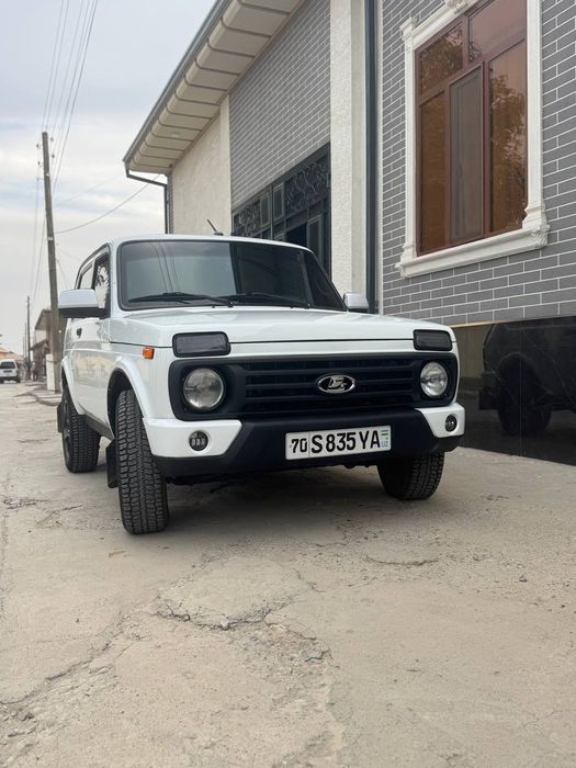 Нева сотилади холати аъло даражада