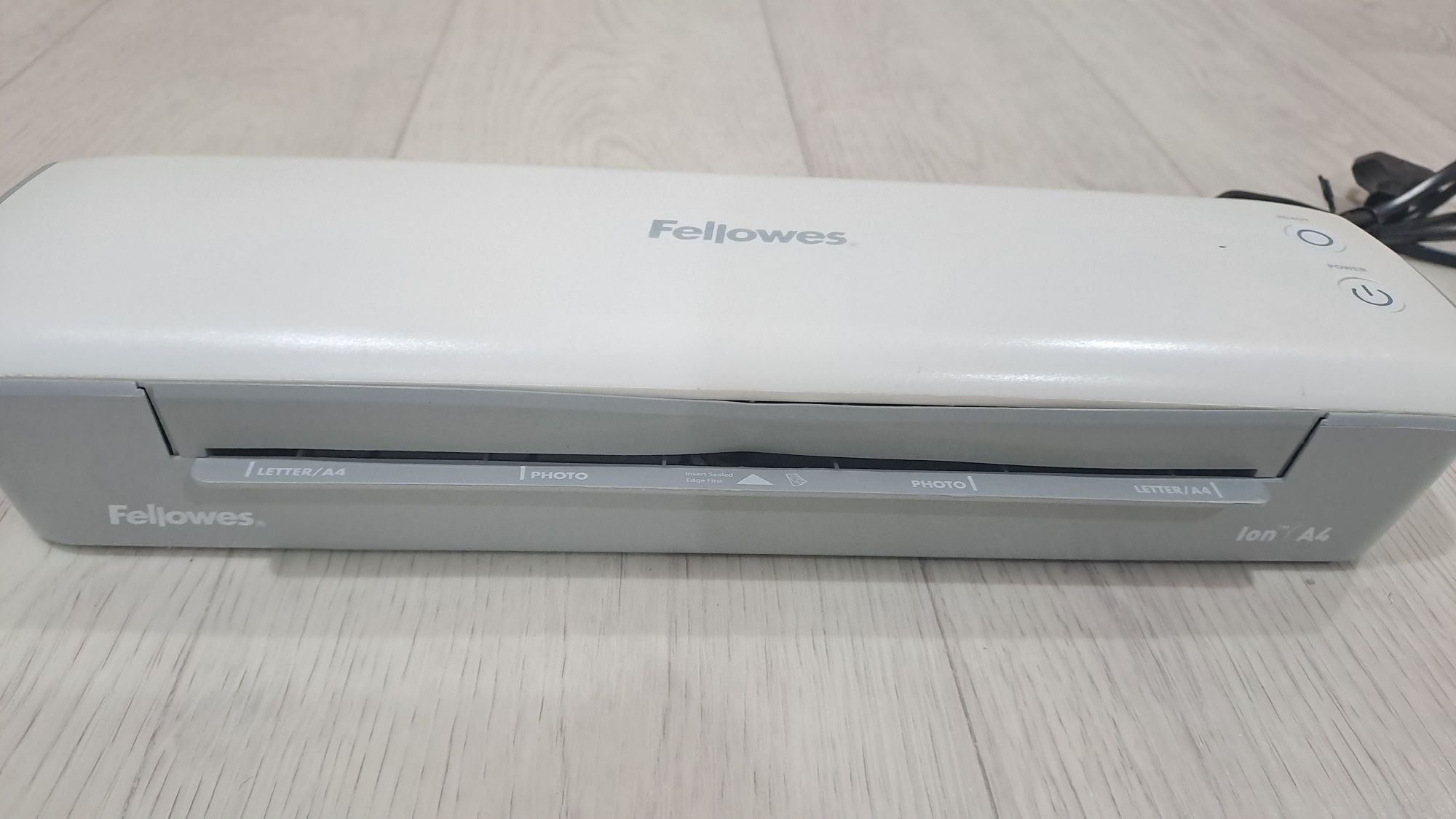 Ламинатор Fellowes Ion A4