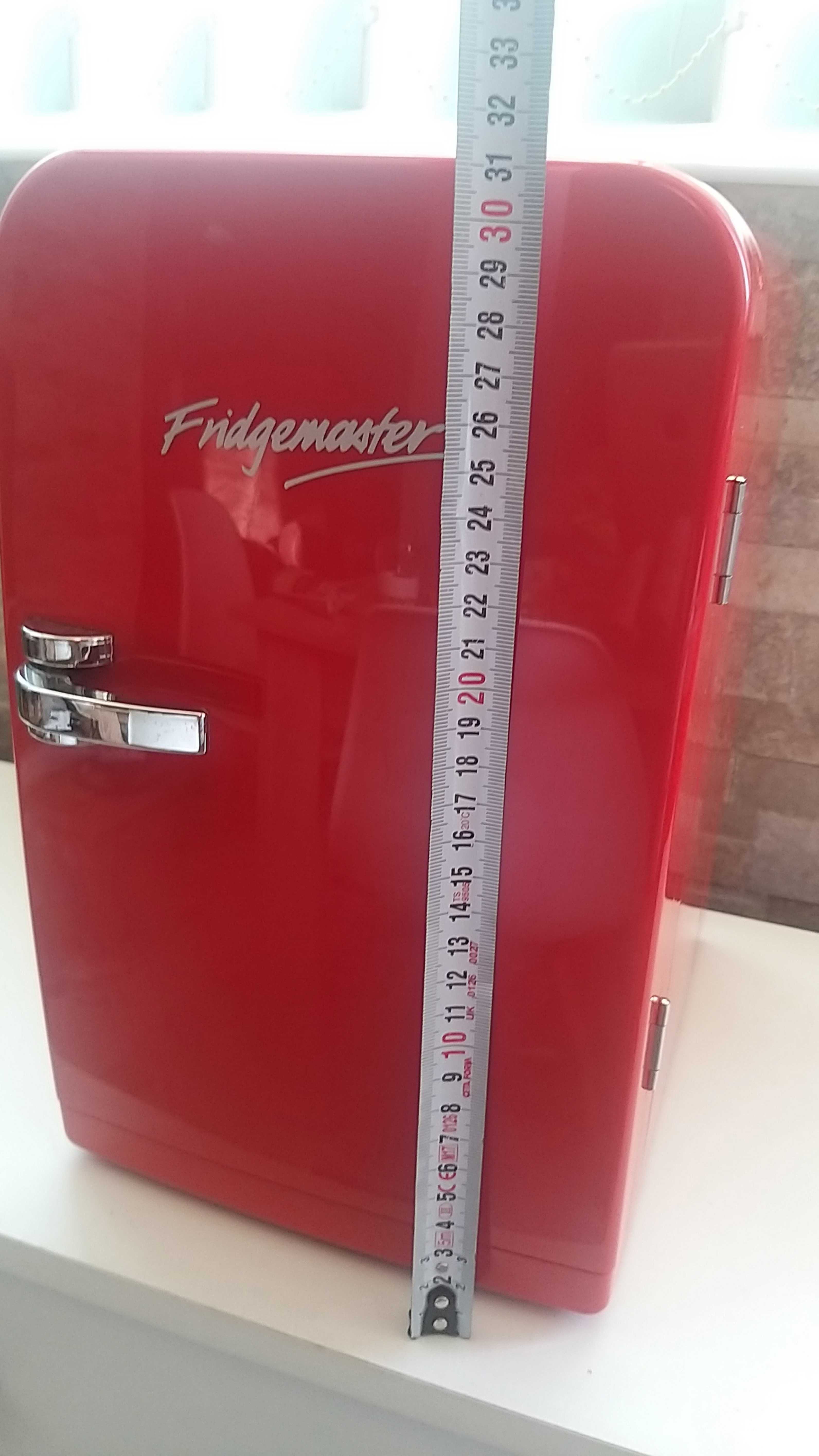Мини хладилник Fridgemaster