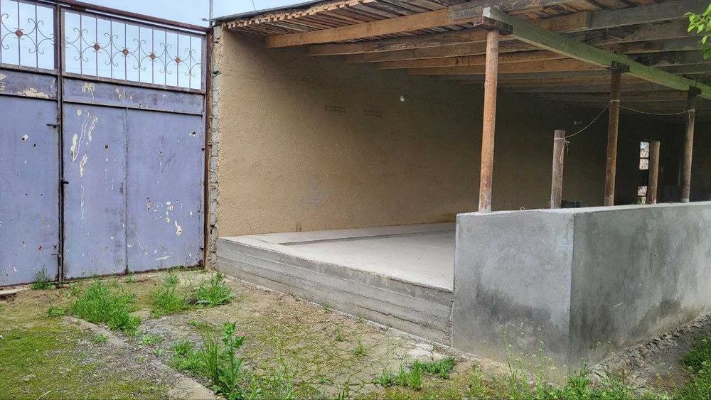 Назарбек Текстилда 6 сотих ховли сотилади. NR494/49