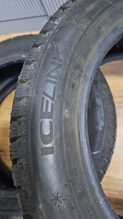 Зимние шипованые шины TRIANGLE ICE LINK 215/55 R 17