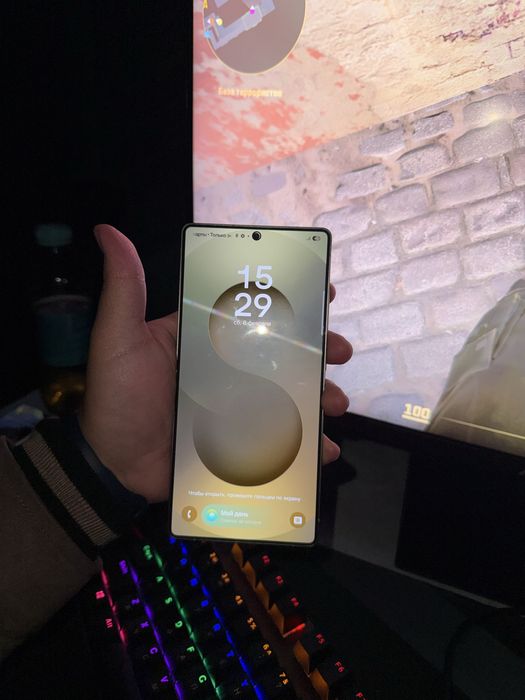 Samsung s 25 ultra Ideal natural titan rangi