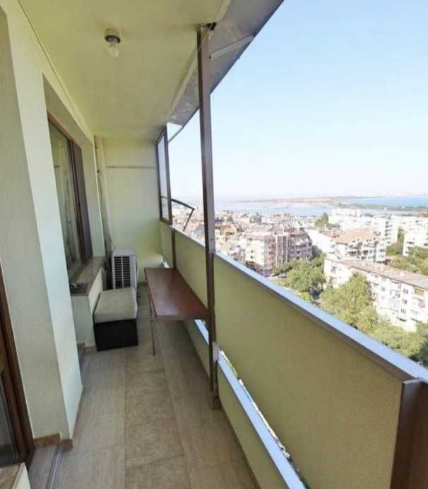 Дава се под наем Двустаен апартамент в Бургас, Лазур - 70 кв.м за 275 € - Снимка #7