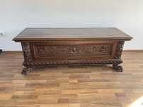 Cufar Lada Lemn Masiv Sculpturi Labe Leu