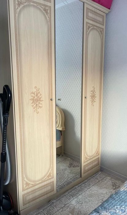 Спальный гарнитур Шатура , кровать и шкаф