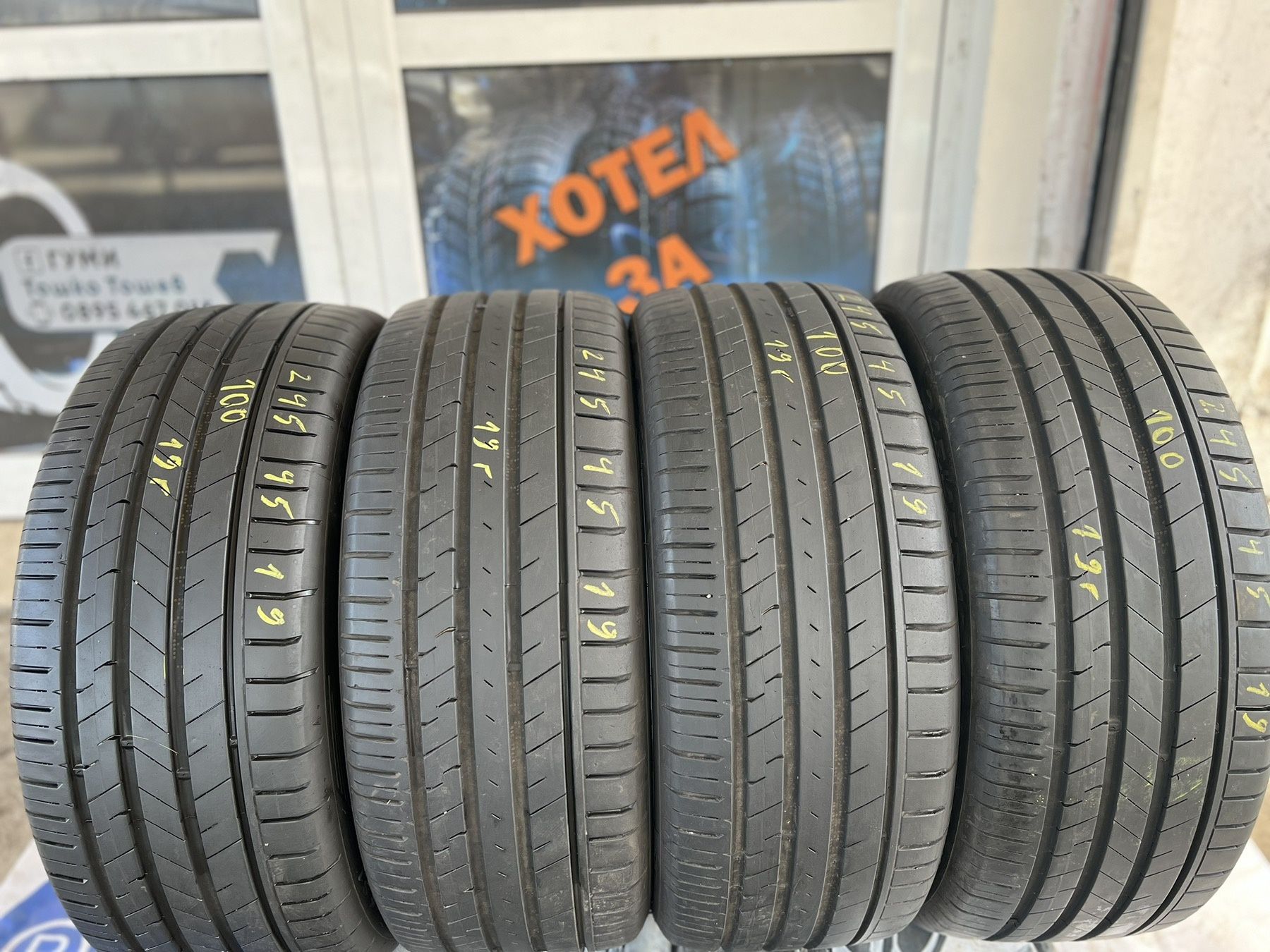 4бр. летни гуми 245/45 R19 Point s