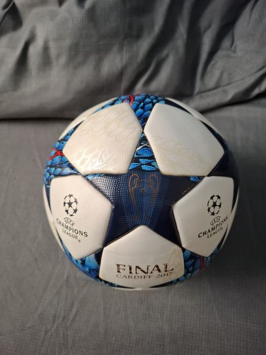 Minge UEFA Champions League 2017-2018 Official match ball