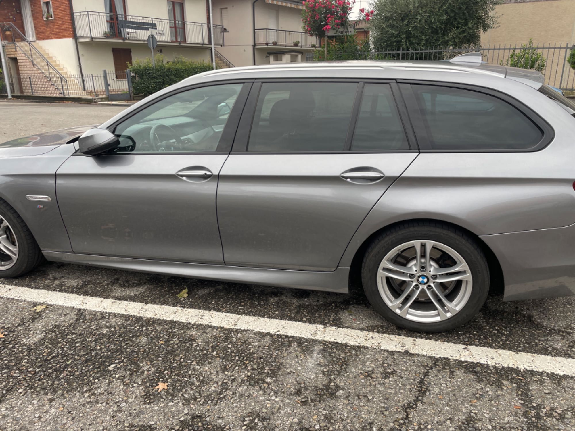 Vand Bmw 525 xd foarte bine intretinut