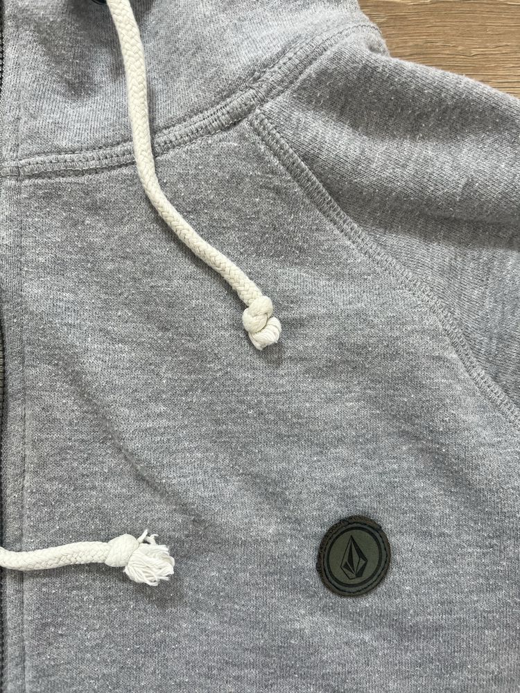 Volcom,Superdry суитчъри размер М