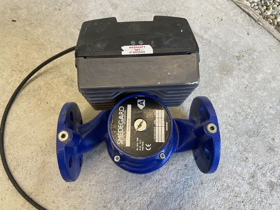 Vând pompă de recirculare Smedegard 50-80!