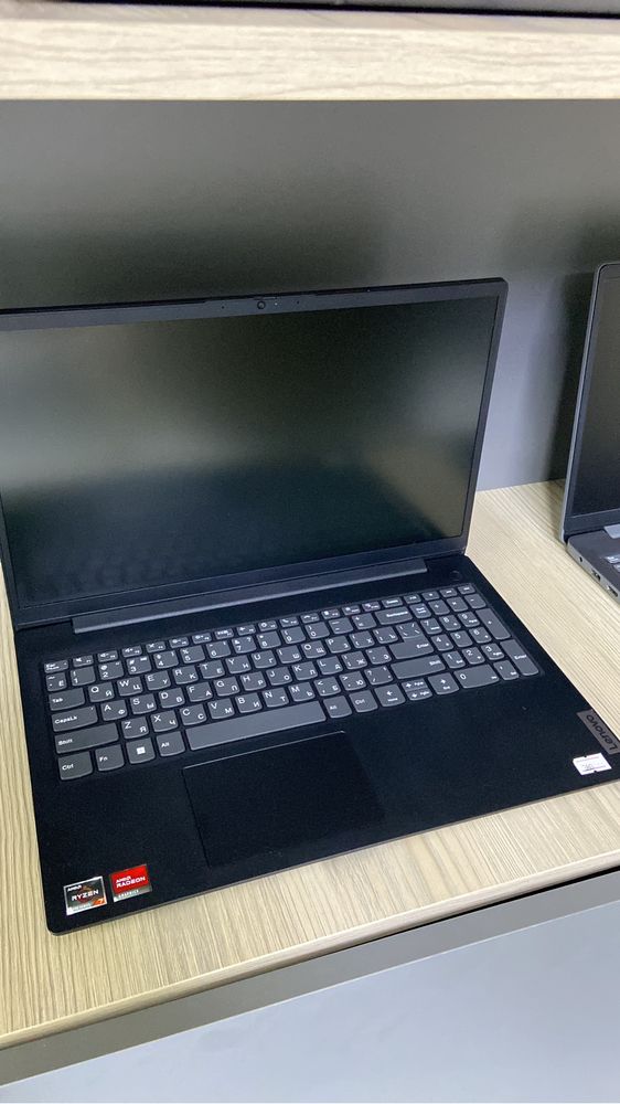 Ноутбук Lenovo IdeaPad 15-330 | Ryzen 5-2500U | 8GB | 512GB SSD