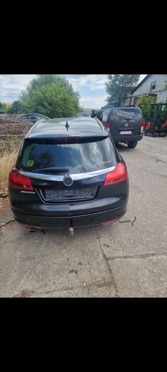 Dezmembram Opel Insignia 2012 /2016 2,0 si 1,6