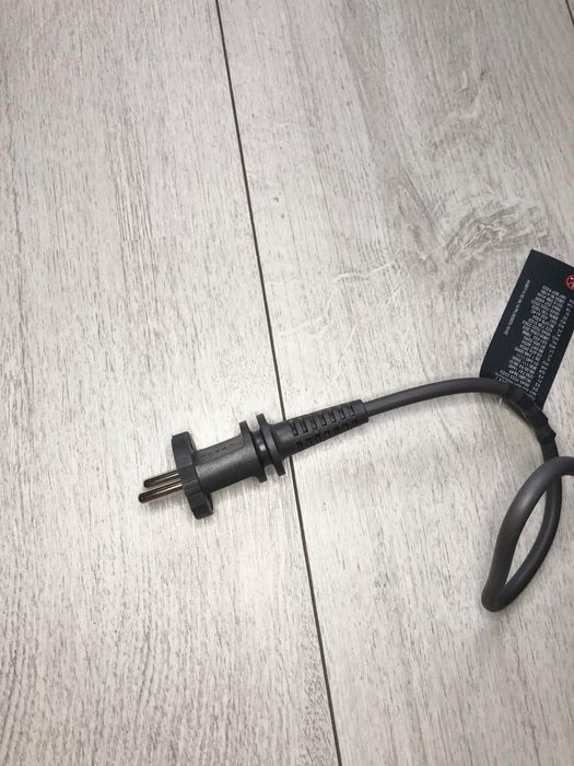 Feonul Dyson + bonus 5 Accesorii