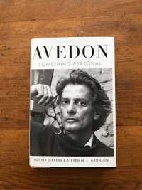 Avedon: Something Personal biografia fotografului de moda. engleza