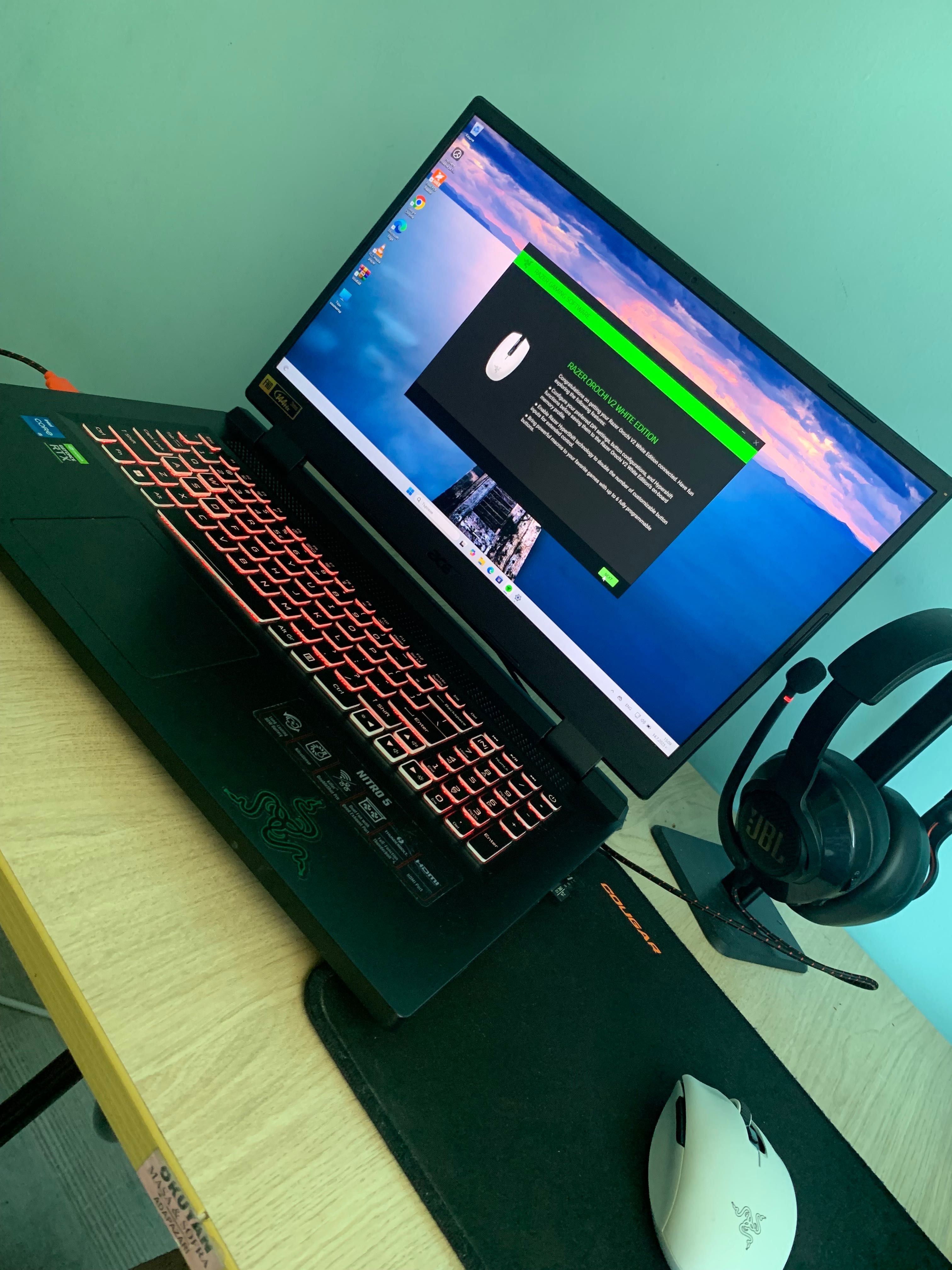 Acer Nitro 5 Геймърски лаптоп