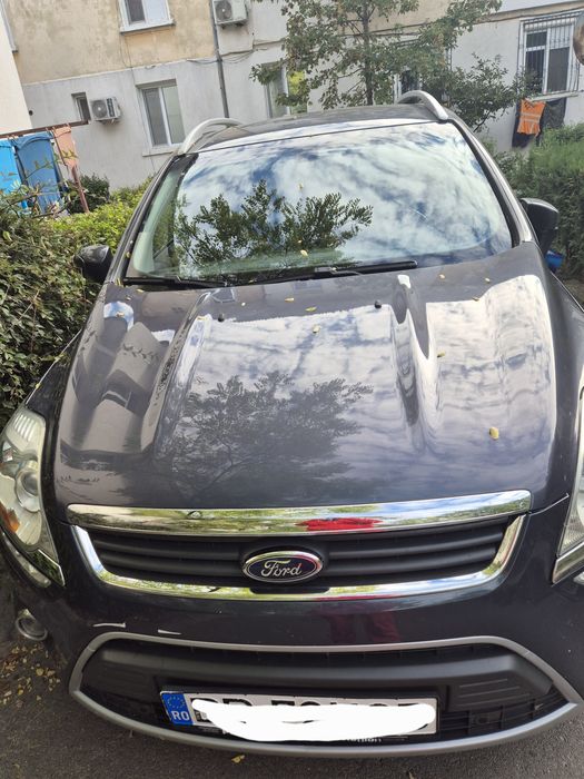 Vând Ford kuga 2012