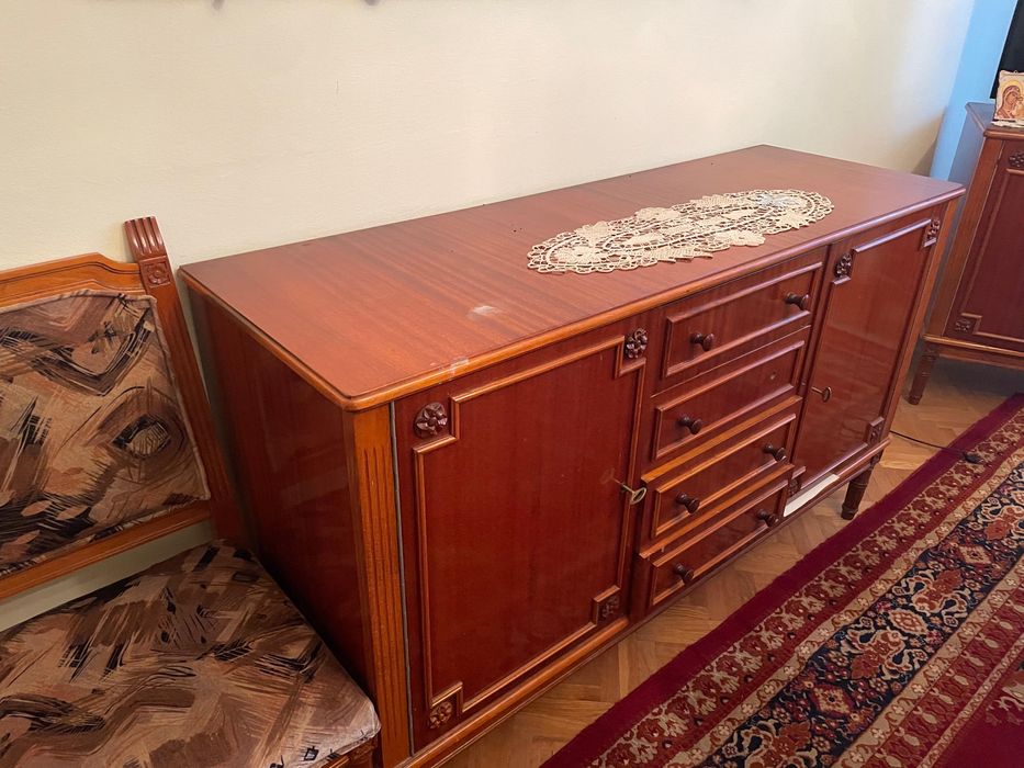 Servanta mare sufragerie, lemn, 1976