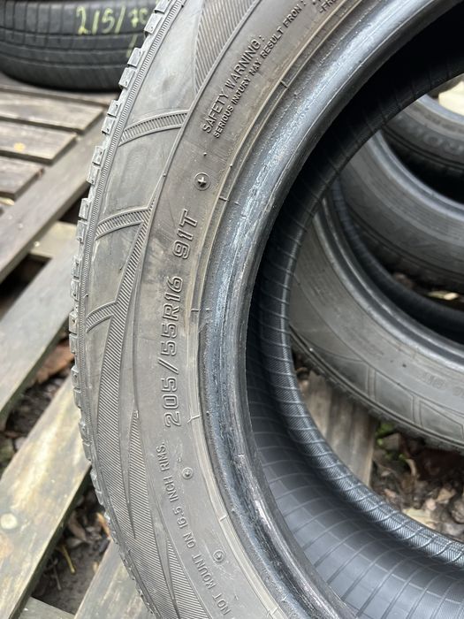 Cauciucuri iarna 205/55/16 Falken