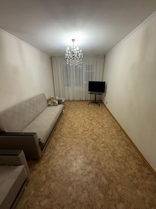 Продаётся 2-х комнатная квартира ул. Виноградова 11