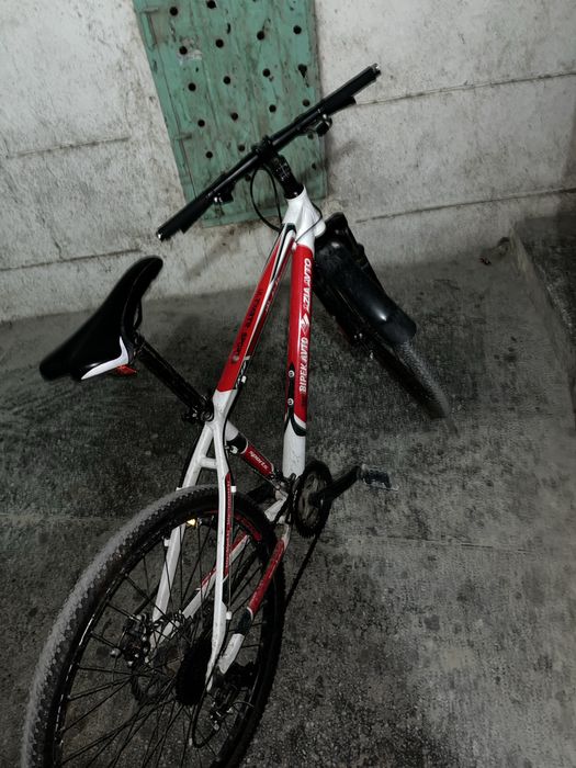 Велосипед почти новый катался 1 месяц