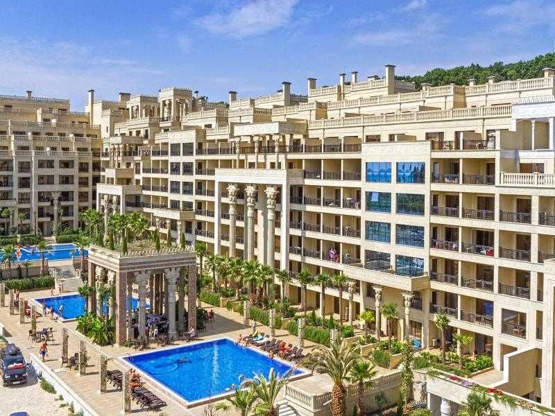 Продава се Едностаен апартамент в к.к. Златни пясъци - 45 кв.м за 2067 €/кв.м - Снимка #1
