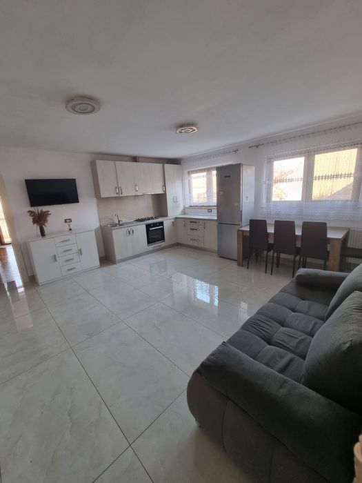 Apartament de inchiriat central