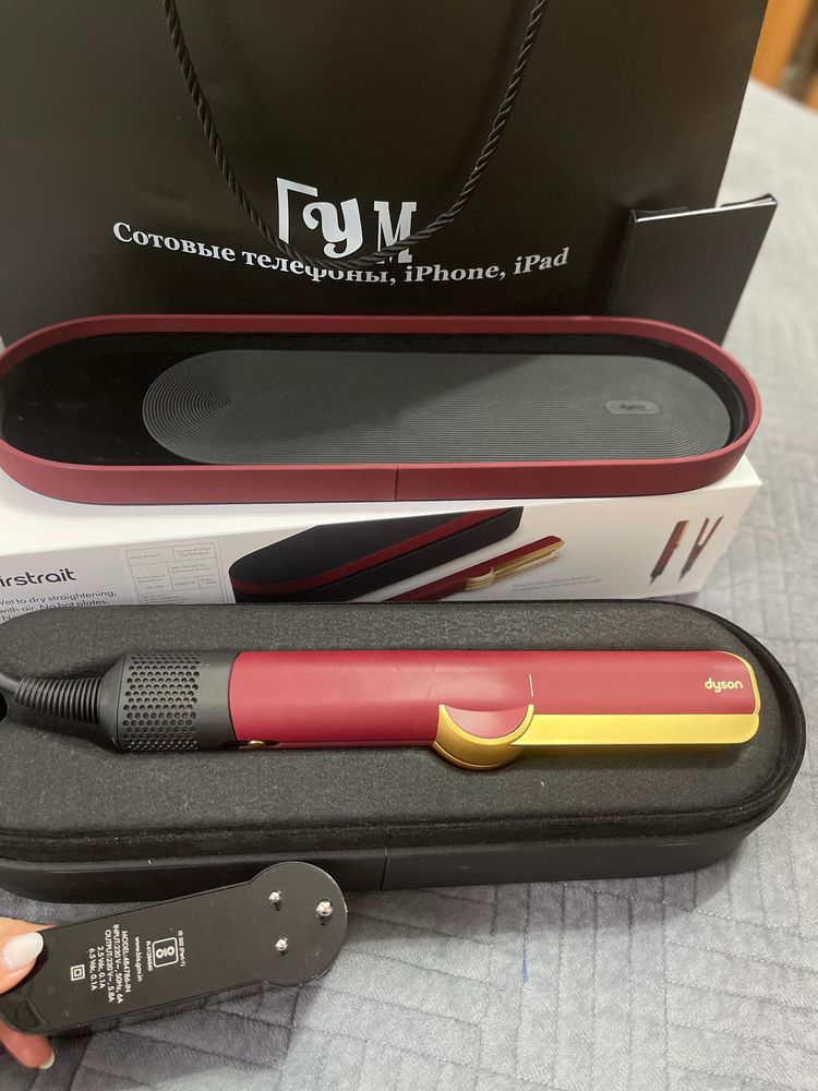 Продам фен-выпрямитель Dyson оригинал
