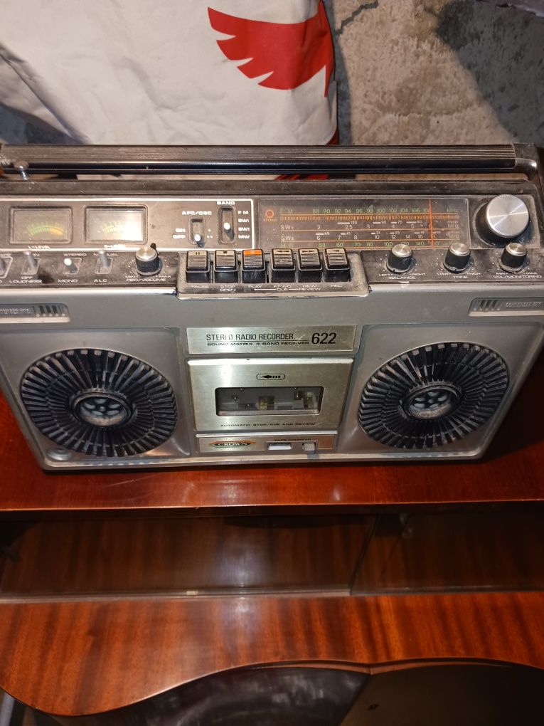 Radio casetofon stereo