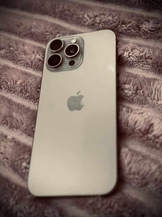 iPhone 16 Pro Max 100% Battery Life