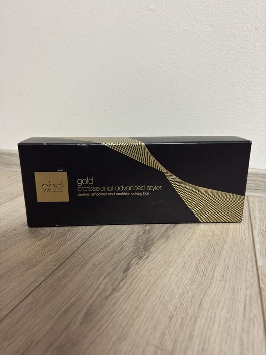Placa GHD Gold Hair Straightener & Styler - Professional Styling