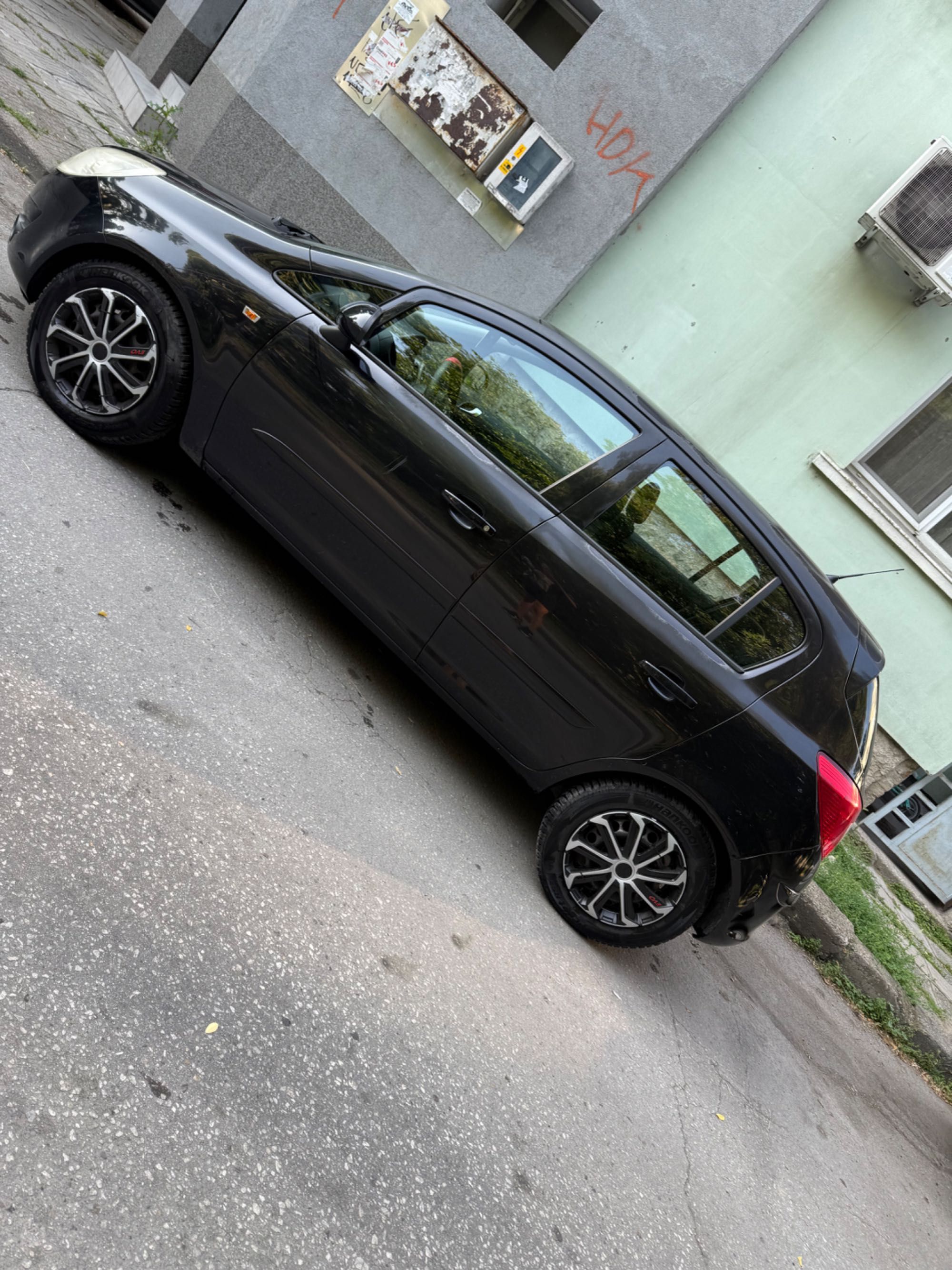 Opel corsa 1.2i 86кс