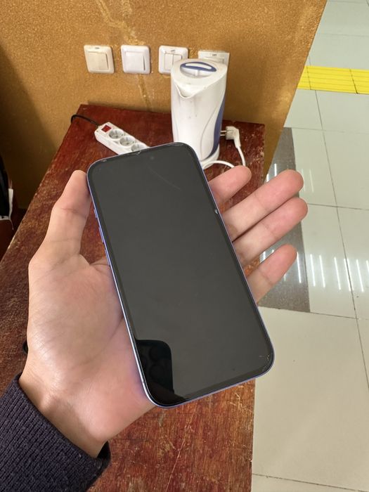 iPhone 16 128gb     .