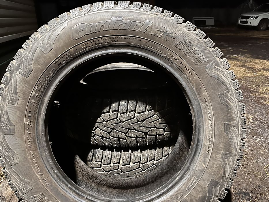 Продам шины Cordiant 215/65 R16