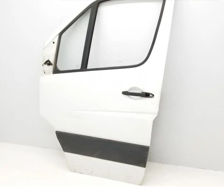 Usa  stanga fata alba Mercedes-Benz Sprinter a 2-a generatie 906