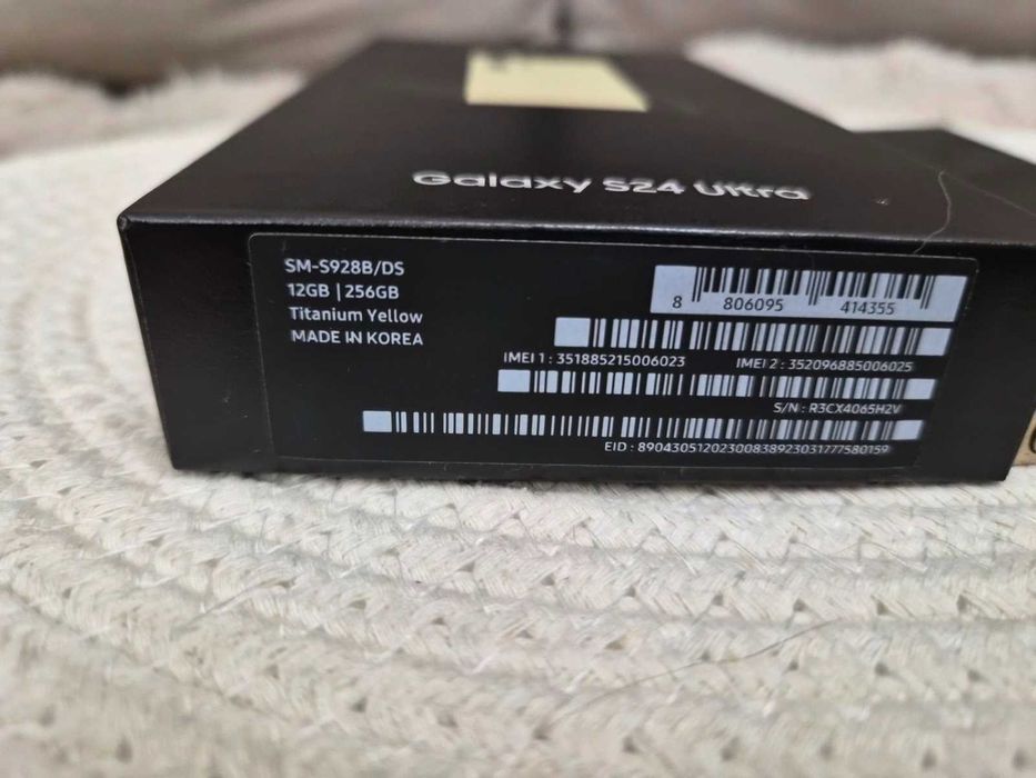 Samsung Galaxy S24 Ultra 5G 256GB Black / Yellow Перфектен! Гаранция!