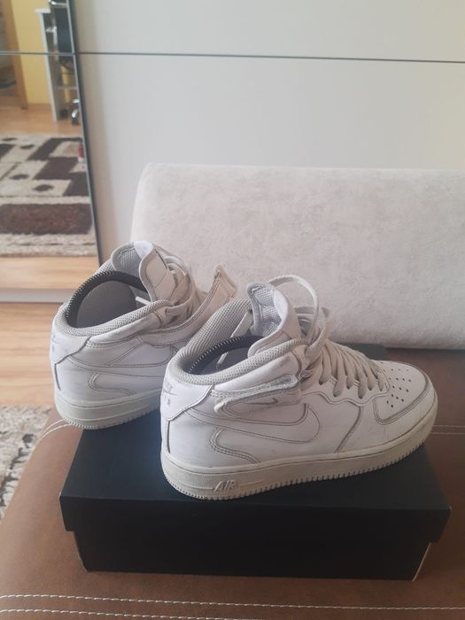 Adidasi nike albi originali