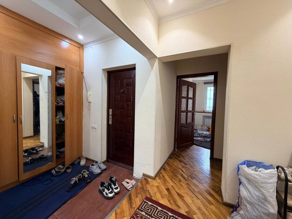 Бадамзар 3 комнатная/рядом парк,метро бадамзар/телевышка