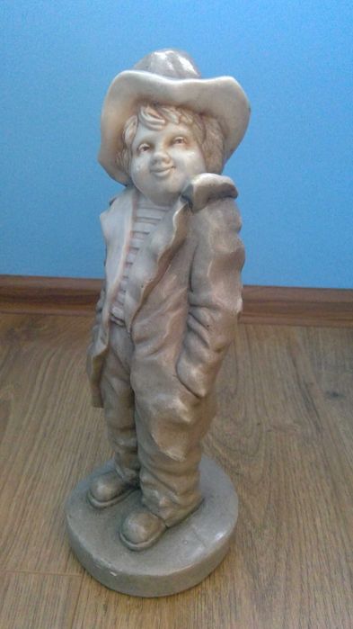 Bibelou cu un baiat, 1993, COOP Arta Decorativa