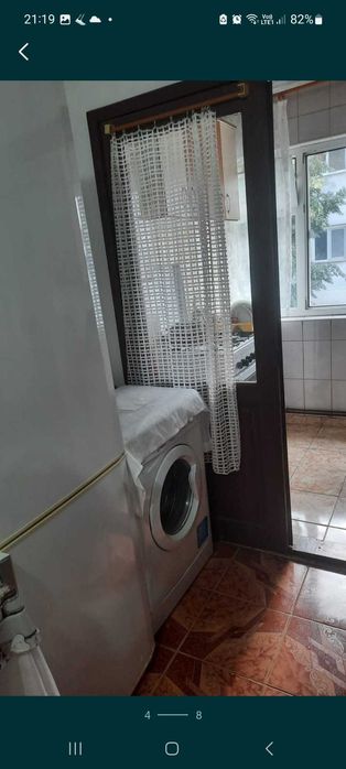 Închiriez garsonieră