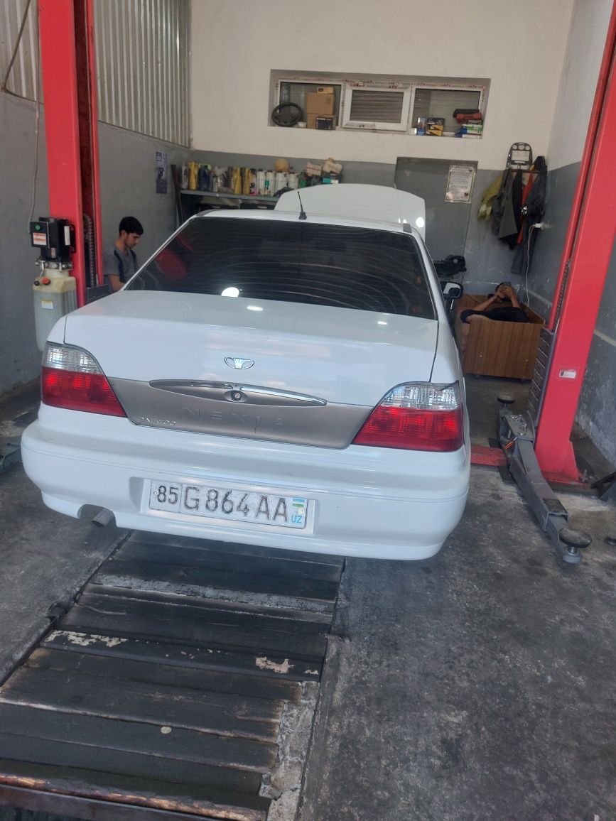 Nekxi1 sotiladi faqat naxtga