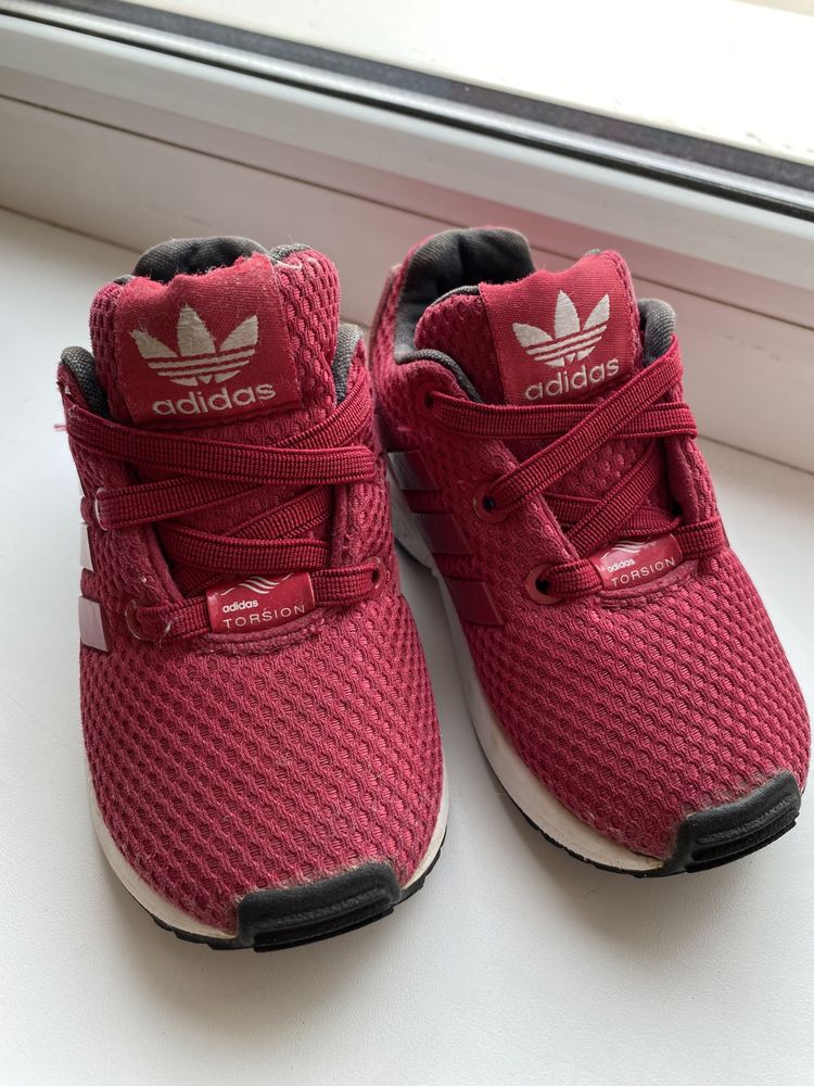 Кроссовки детские adidas