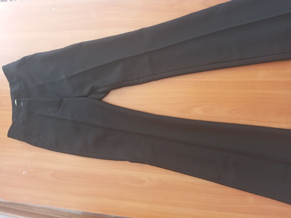 Продам брюки женские