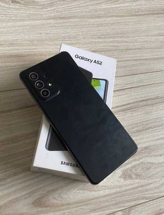 Продам Самсунг А52. 128гб